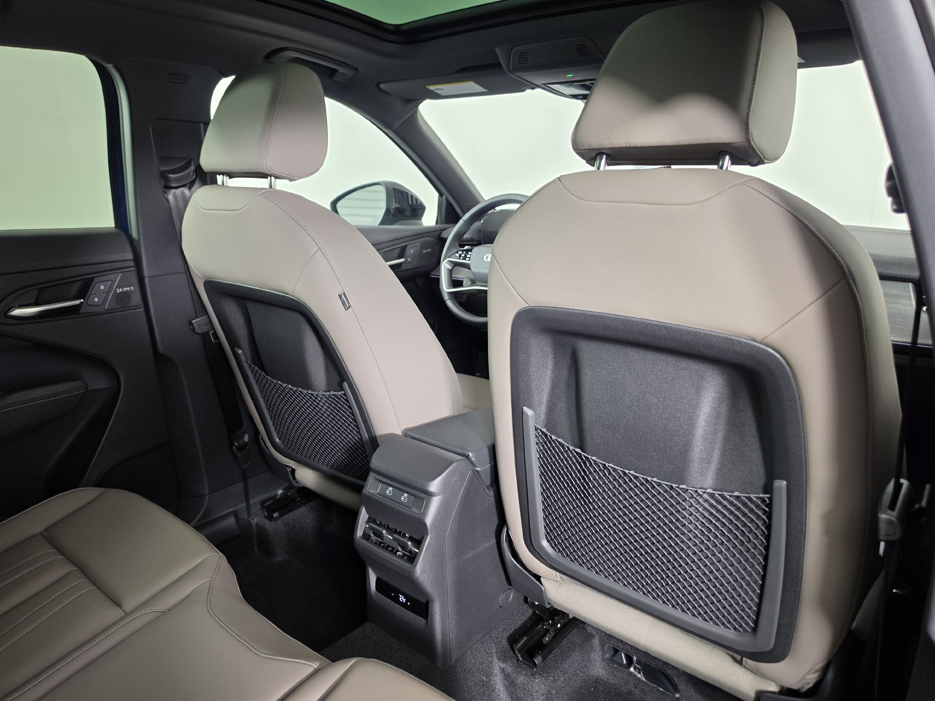 New 2026 Audi Q3 quattro 2.0T AWD/4WD image 34