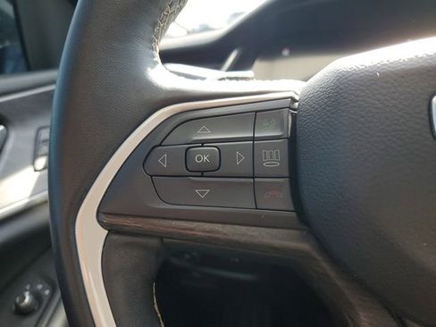 Used 2022 Jeep Grand Cherokee Limited w/ Luxury Tech Group II image 28