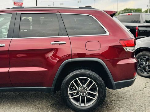 Used 2021 Jeep Grand Cherokee Limited AWD/4WD image 8