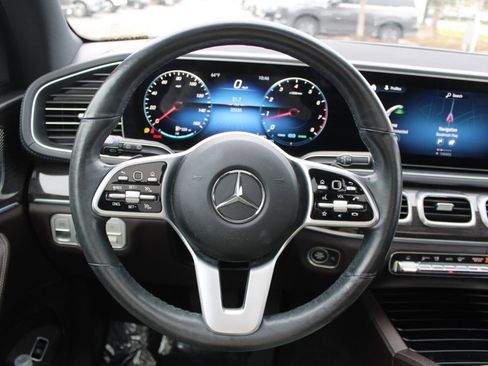 Certified 2022 Mercedes-Benz GLS 450 4MATIC image 15