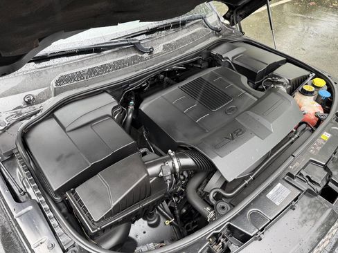 Used 2012 Land Rover Range Rover Sport HSE image 33