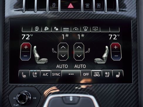 Used 2024 Lamborghini Urus Performante image 76