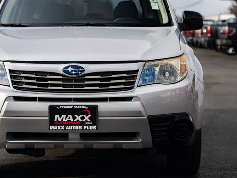 Used 2010 Subaru Forester 2.5X image 5