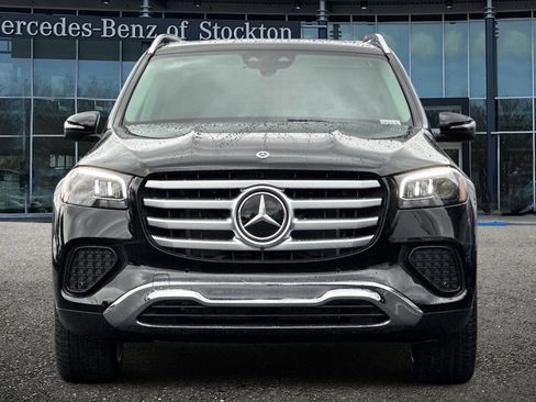New 2026 Mercedes-Benz GLS 450 4MATIC image 9