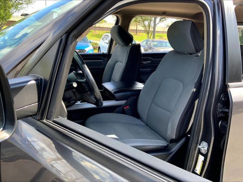 Used 2019 RAM 1500 Big Horn image 8