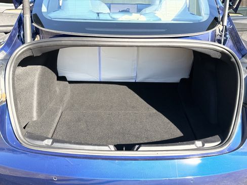 Used 2022 Tesla Model 3 Standard Range image 69