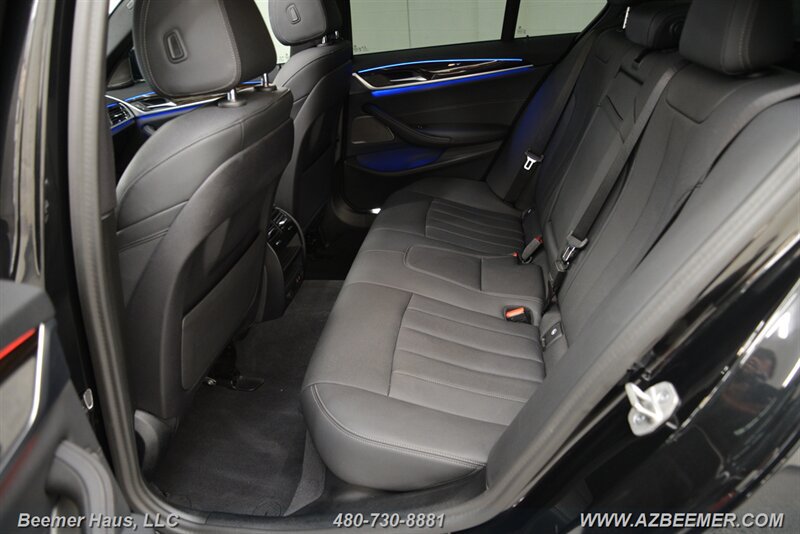 Used 2023 BMW 530i w/ M Sport Package RWD image 26