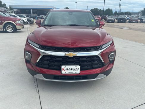 Used 2023 Chevrolet Blazer LT AWD/4WD image 9