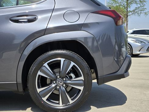 Used 2025 Lexus UX 300h FWD w/ Accessory Package (Z1) image 16