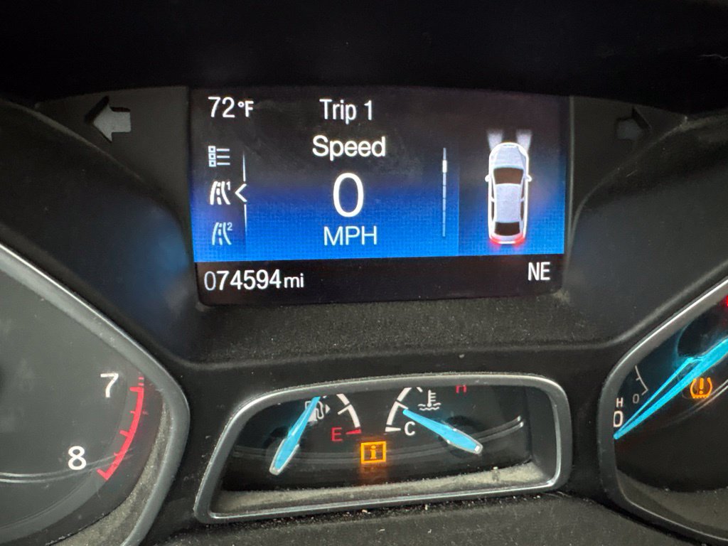 Used 2016 Ford Focus SE FWD image 11