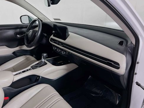 Used 2023 Honda HR-V EX-L image 29