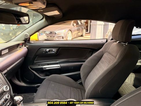 Used 2017 Ford Mustang GT RWD image 23