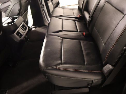 Used 2024 Ford F250 Lariat image 12