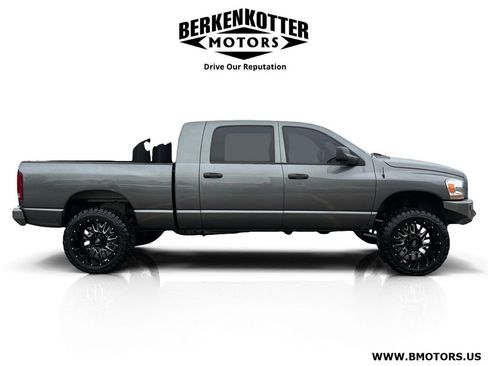 Used 2006 Dodge Ram 3500 Truck Laramie w/ Protection Group AWD/4WD image 2