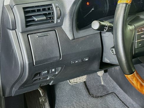 Used 2010 Lexus RX 350 2WD image 16