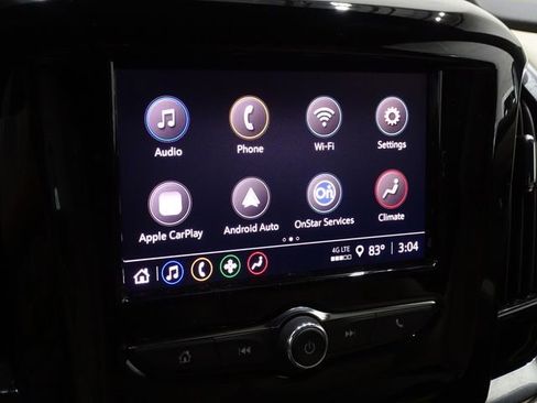 Used 2023 Chevrolet Traverse LS image 31