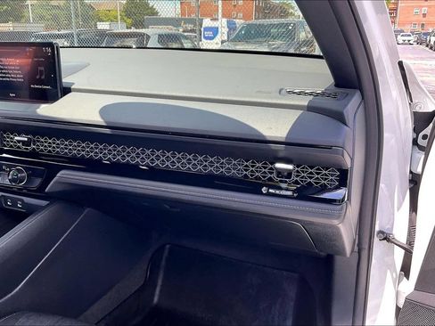 Used 2023 Honda Accord Sport image 15