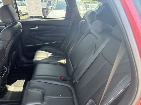 Used 2022 Hyundai Santa Fe SEL w/ Convenience + Premium Package AWD/4WD image 16