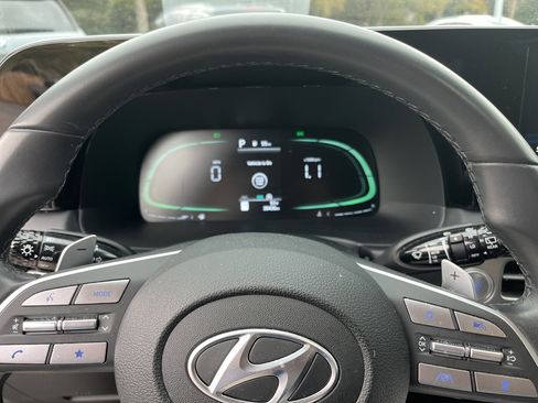 Used 2024 Hyundai Palisade SEL image 15