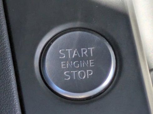 Used 2024 Audi A4 2.0T Premium Plus image 25