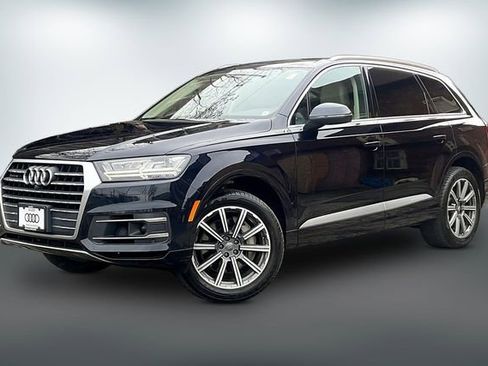 Used 2017 Audi Q7 3.0T Premium Plus w/ Premium Plus Package AWD/4WD image 2