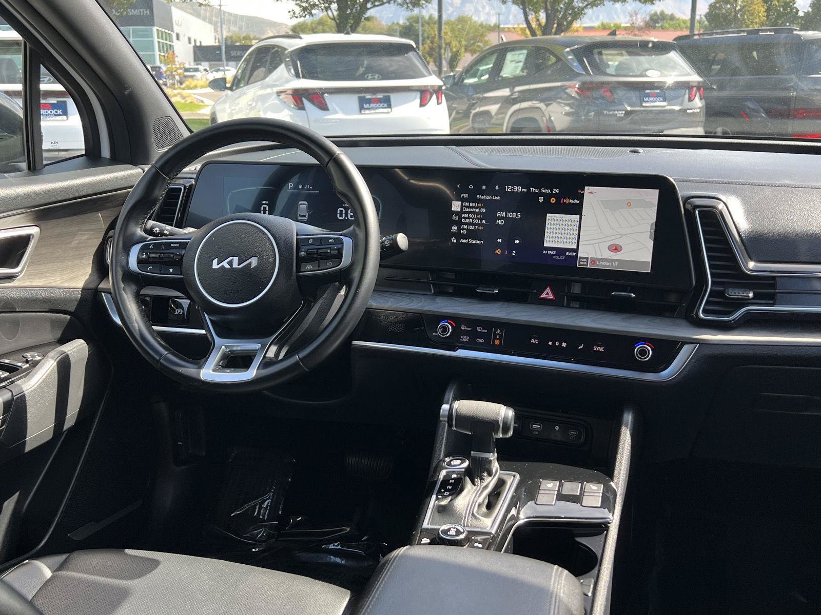 Used 2024 Kia Sportage X-Line w/ X-Line Premium Package AWD/4WD image 2