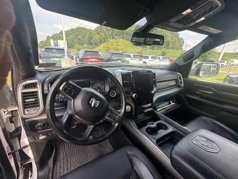 Used 2020 RAM 1500 Sport w/ Level 2 Equipment Goup w/2_L AWD/4WD image 17