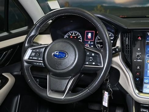 Used 2025 Subaru Outback Premium AWD/4WD image 67