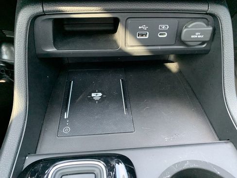 Used 2025 Honda Pilot Black Edition image 52