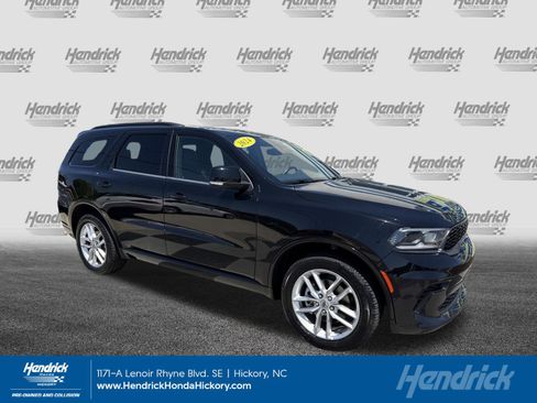 Used 2024 Dodge Durango GT AWD/4WD image 1