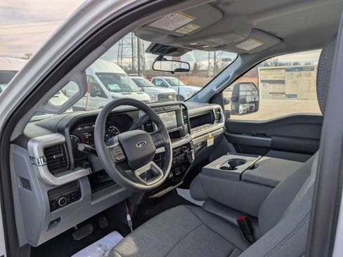 New 2026 Ford F250 XL w/ STX Appearance Package AWD/4WD image 5