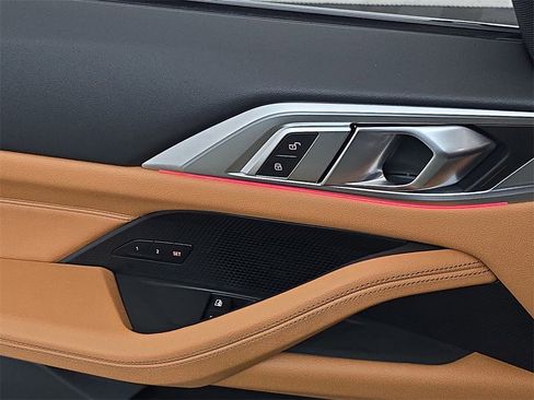 Used 2023 BMW 430i Coupe w/ M Sport Package image 28