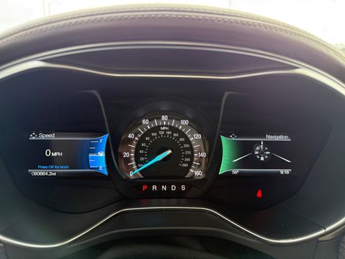 Used 2017 Ford Fusion Platinum image 10