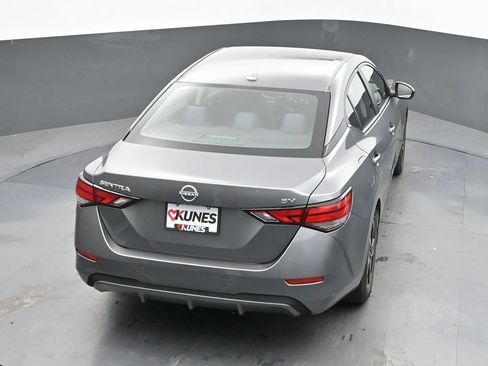 Used 2024 Nissan Sentra SV FWD image 22