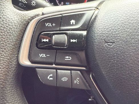 Used 2022 Honda Accord LX image 12