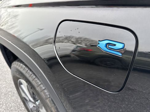 Used 2022 Jeep Grand Cherokee Limited 4xe image 14