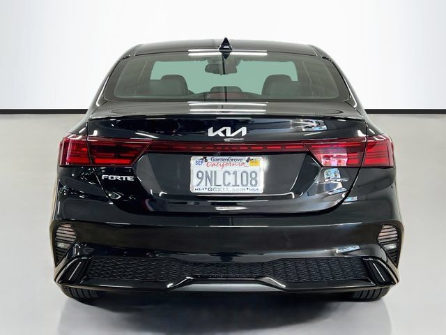 Certified 2024 Kia Forte GT-Line FWD image 6