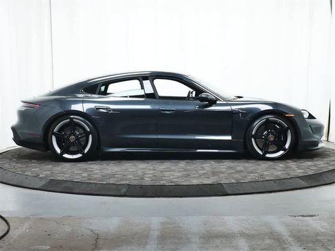 Used 2020 Porsche Taycan Turbo image 8