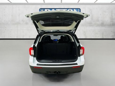 New 2026 Ford Explorer Active AWD/4WD image 24