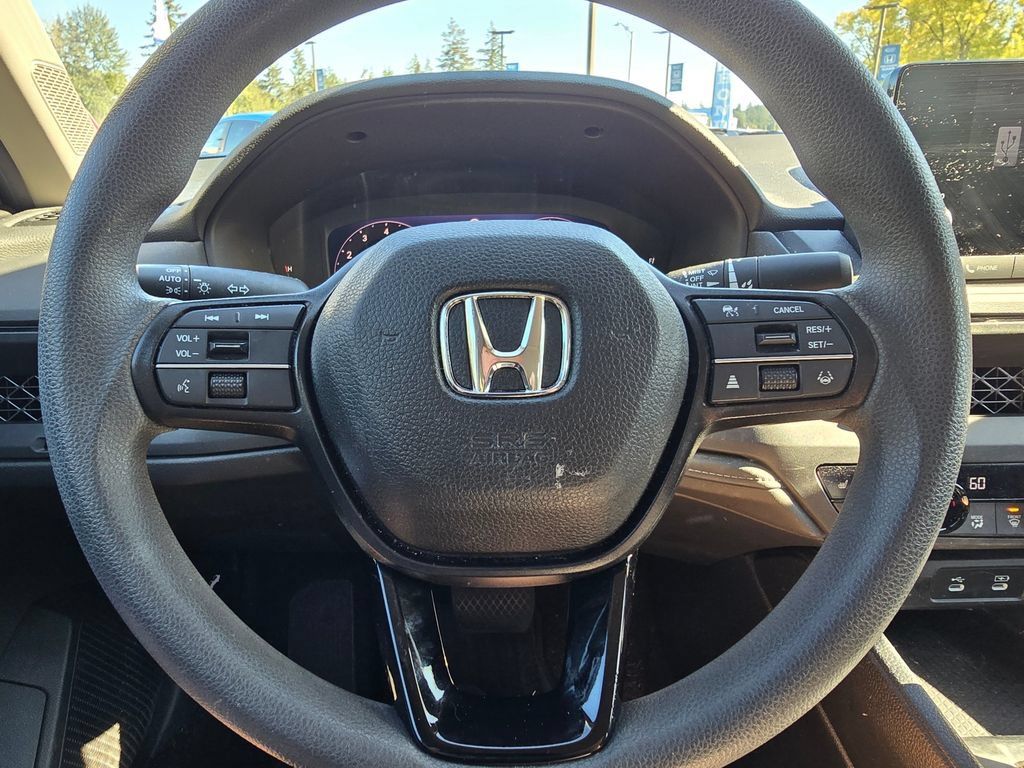 Certified 2024 Honda Accord EX image 6