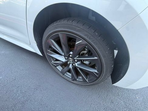 Used 2023 Toyota Corolla XSE FWD image 9