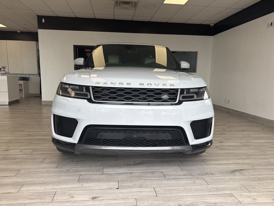 Used 2018 Land Rover Range Rover Sport HSE AWD/4WD image 2