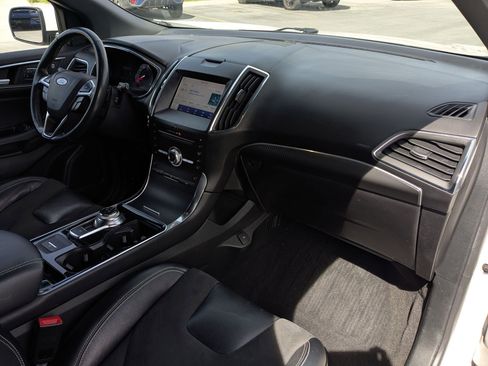 Used 2019 Ford Edge ST w/ Convenience Package AWD/4WD image 29
