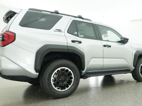New 2026 Toyota 4Runner 4WD image 9