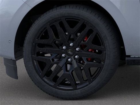 New 2026 Ford Expedition Max Platinum w/ Stealth Performance Package image 19