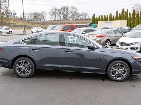New 2026 Honda Accord EX-L image 5