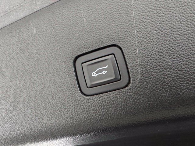 Used 2019 Chevrolet Traverse Premier w/ LPO, Floor Liner Package AWD/4WD image 45