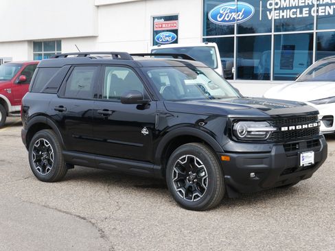 New 2026 Ford Bronco Sport Outer Banks AWD/4WD image 4