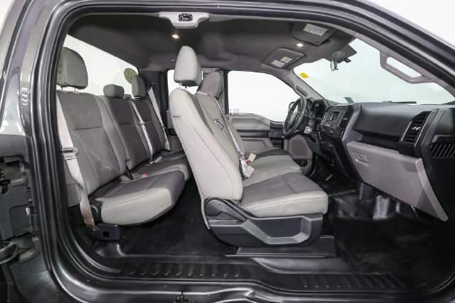 Used 2018 Ford F150 XL w/ Equipment Group 101A Mid AWD/4WD image 19