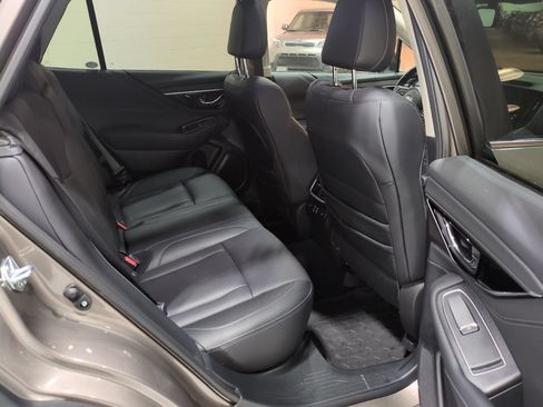 Certified 2024 Subaru Outback Limited AWD/4WD image 13